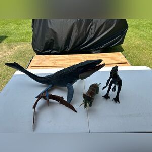 Reptile Dinosaur Toy Set - Blue, Brown, Black